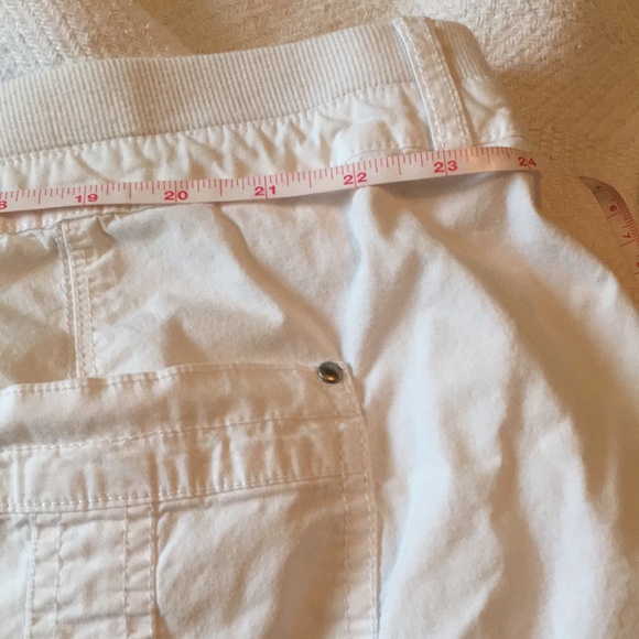26W Avenue 26W Baggy Cotton Capri Pant with Comfort Waist - Nantucket Coastal. - Picture 14 of 15